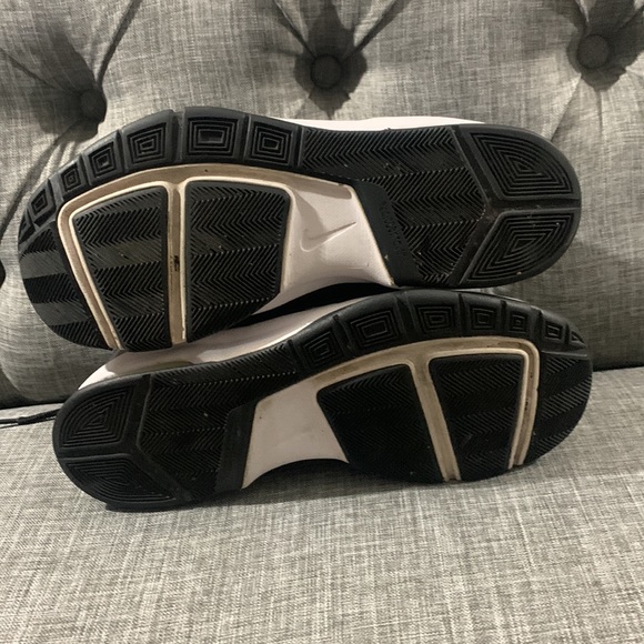 Nike Airmax Stutter Step 2 Shoes - Picture 5 of 6